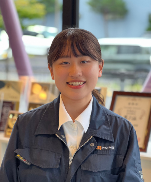 ﾊﾞｯｸｵﾌｨｽ　小針　彩奈