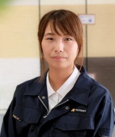 ﾊﾞｯｸｵﾌｨｽ　吉澤　由夏