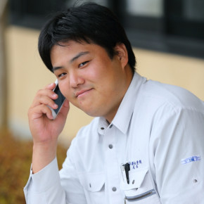 部長　尾形　香一郎