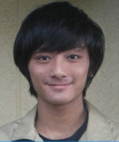 伊東　顕也