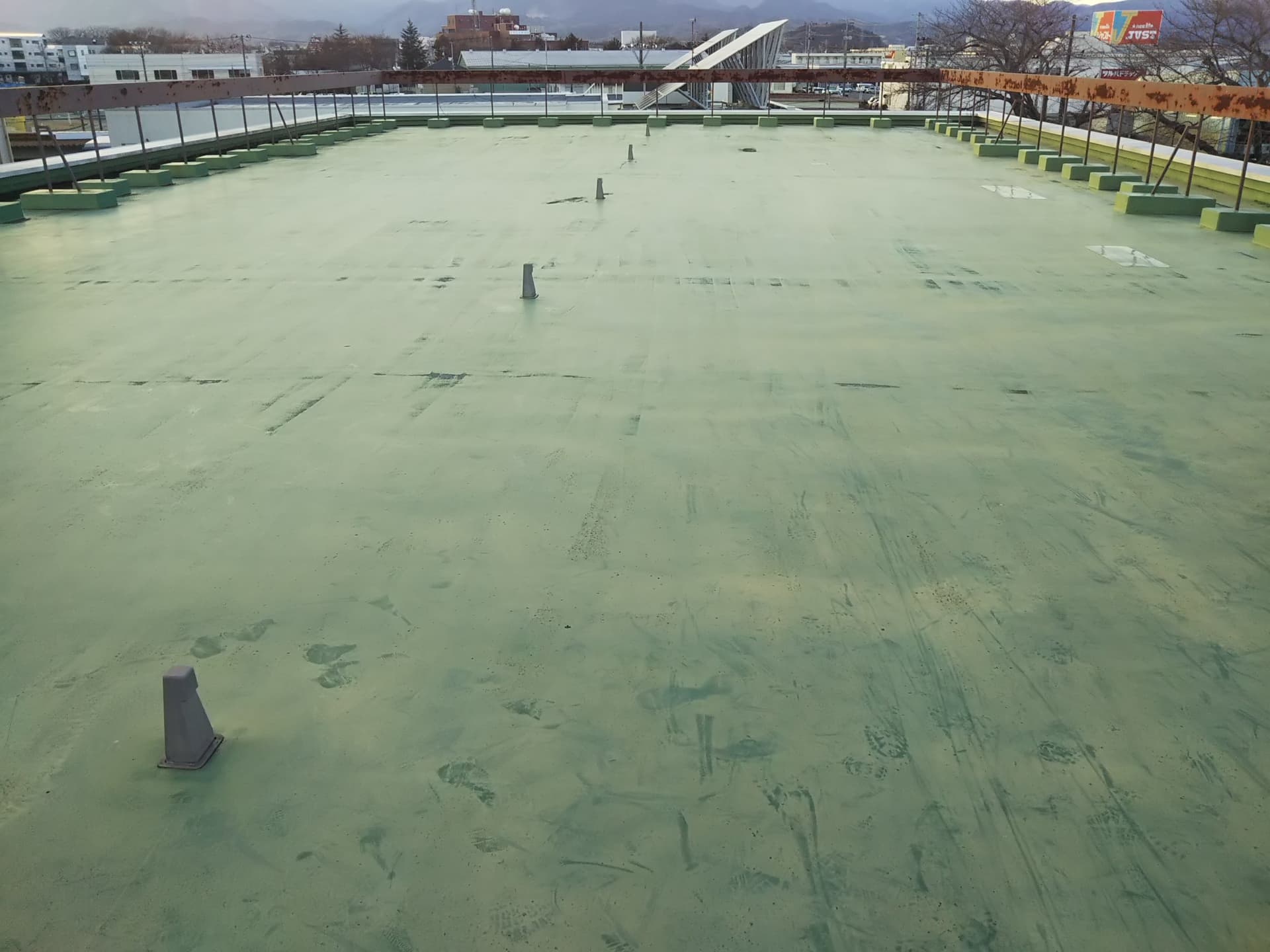 屋上防水　外壁