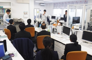 会社の表も裏も全部見せます説明会